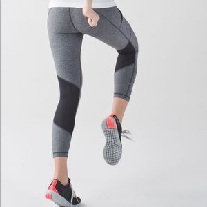 Lululemon pace rival crop